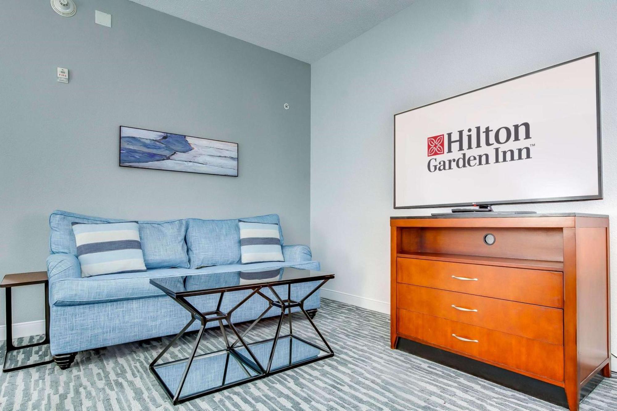Hilton Garden Inn Louisville-Northeast Exterior foto